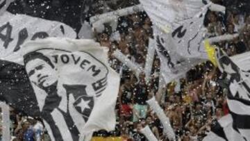 La afici&oacute;n del Botafogo en el Maracan&aacute;, en un partido del 2008.