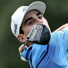 Niemann cede terreno al final del día pero sigue entre los líderes