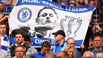 Pancarta de apoyo a José Mourinho durante la semifinal entre el Chelsea y el Manchester City.