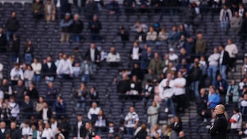 Tottenham are currently sitting right above the relegation zone after their 3-0 loss to Nottingham and reports claim the club is looking into an emergency swap