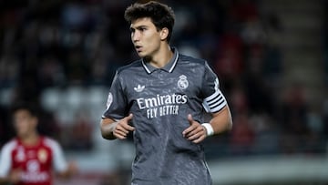 06/12/24 PARTIDO PRIMERA RFEF
REAL MURCIA - CASTILLA
GONZALO GARCÍA TORRES , DELANTERO