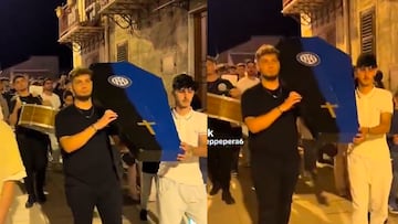 Fans de AC Milan celebran funeral para el Inter de Milan tras perder la final de Champions