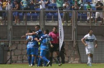 Jugadores de San Marcos de Arica celebran el segundo gol ante la UC