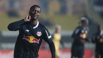 Toluca llega a un acuerdo por Helinho