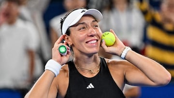 USA� Jessica Pegula celebrates her victory against Belarus�s Aryna Sabalenka at the end of their women�s singles semi-final match during the Wuhan Open tennis tournament in Wuhan, central China�s Hubei province on October 11, 2025. (Photo by Adek BERRY / AFP)