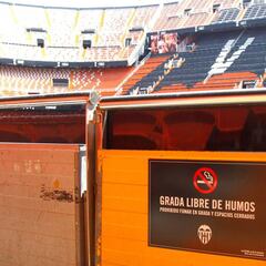 Valencia: primer partido en la historia de Mestalla ‘sin humos’