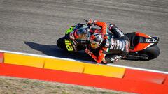 Maverick Vi&ntilde;ales con la Aprilia en Alca&ntilde;iz.