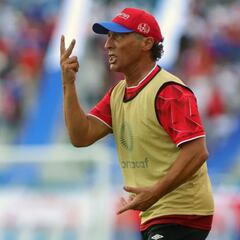 Pedro Troglio dejaría cargo en Olimpia tras escándalo en Liga CONCACAF