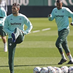 Víctor Ruiz, a disposición de Pellegrini con miras al Elche