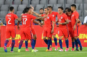 Chile visitó a Rumania en su último partido amistoso antes de Copa Confederaciones.