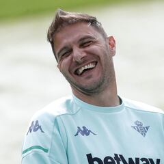 Joaquín se pasa al centro a punto de cumplir los 40 años