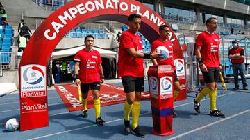 Árbitros amenazan a la ANFP con suspensión del Torneo Nacional