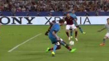 El Roma reclamó fuera de juego en el gol de Luis Suárez