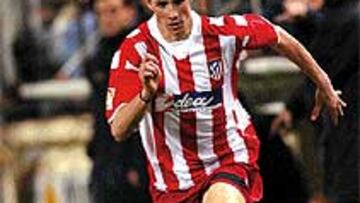 <B>INTOCABLE.</B> Pese al interés del Milán, el Niño no se moverá del Atlético.