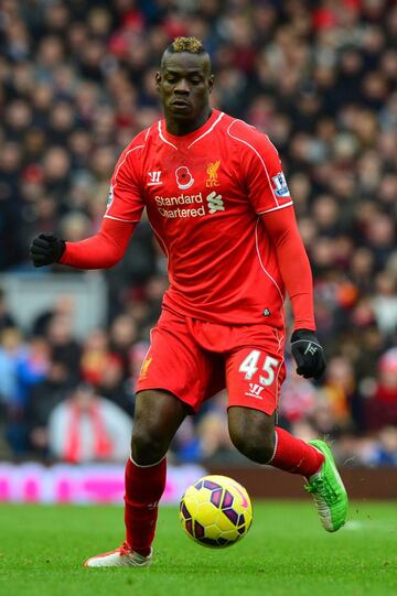 Mario Balotelli abandon¨® el Milan en 2014 para fichar por el Liverpool por 20 millones de euros. Tras una temporada p¨¦sima dej¨® el club ingl¨¦s para volver al club Rossoneri.