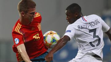 El árbitro le quitó un penalti claro a España antes del gol francés