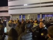 Noche de tensión en el Carlos Tartiere: insultos y protestas tras la destitución de Luis Carrión
