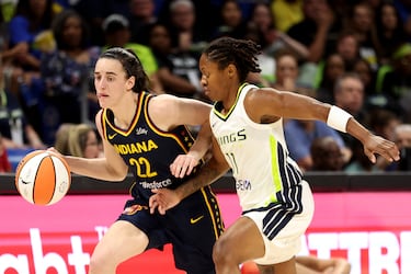 How did Caitlin Clark do in her WNBA preseason debut? Stats and highlights