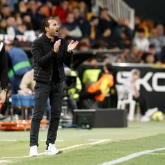 El Valencia de Rubén Baraja arroja varios motivos para la esperanza