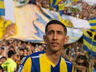 Di María, en una imagen con su actual club, Rosario Central, la vuelta a sus orígenes.