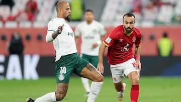 Soccer Football - Club World Cup - Third Place Play Off - Al Ahly v Palmeiras - Education City Stadium, Al Rayyan, Qatar - February 11, 2021 Al Ahly&#039;s Mohamed Afsha in action with Palmeiras&#039; Felipe Melo REUTERS/Mohammed Dabbous