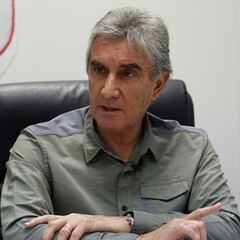 Oblitas: "La selección necesita que los clubes entrenen"