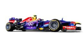 Esta es la primera imagen del nuevo RB9 que utilizan los pilotos de Red Bull durante 2013.