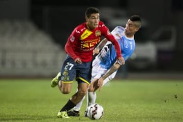 Pablo Galdames es uno de los volantes más regulares del fútbol chileno. Jugador con llegada al área rival.