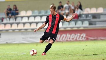 El jugador del Reus, Jesús Olmo, durante un partido.