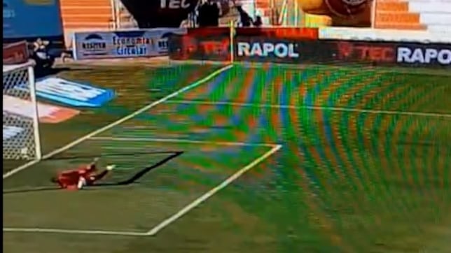 Palacios postula al mejor gol del año en Chile: disparo brutal y una joya que no se ve cada semana