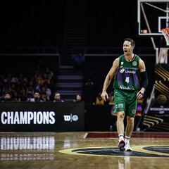 Paseo hacia la final