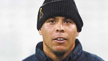 <b>OPTIMISMO.</b> Ronaldo quiere marcarle dos goles a Kahn esta noche y rememorar la final del Mundial 2002.