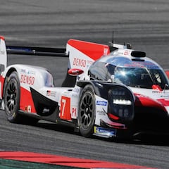 Alonso sigue haciendo test de pretemporada en Alcañiz