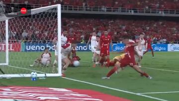 ¡Impactante! Salvada milagrosa que dejó a América sin el gol