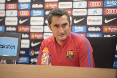 Ernesto Valverde: "En la medida de lo posible, ficharemos"