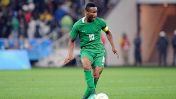 El centrocampista del Chelsea, John Obi Mikel, se burló de Paul Pogba en Twitter.