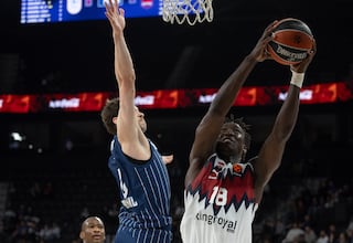 Resumen del Anadolu Efes vs Baskonia de la Euroliga