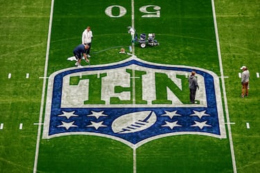 Bernabéu turf fully prepared for the NFL matchup between the Miami Dolphins and the Washington Commanders.