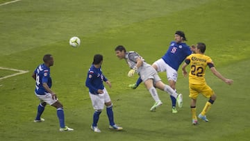 El día que América le quitó un título imposible a Cruz Azul gracias a Moisés Muñoz