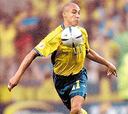 Larsson, 9 por decreto
