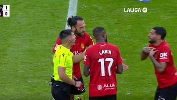 Expulsan a Mascarell por llevarse un pisotón del rival: el Mallorca explota en redes