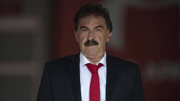 La Volpe: &quot;Antes de traer a Chal&aacute; hubo tres opciones&quot;