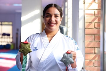 Mara Torres, varias veces campeona del mundo en krate.