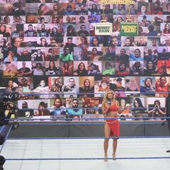 Carmella ocupa el puesto de la lesionada Bayley ante Belair