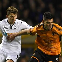 Valencia rejected multiple Real Madrid offers for Rafa Mir