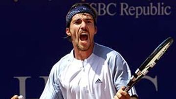 <b>PARA CASA</b>. Portas en su estreno en las pistas de Montecarlo había vencido a la joya estadounidense Andy RoddicK.