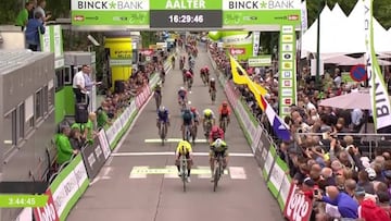 Sam Bennett logr&oacute; su tercer triunfo en el BinckBank Tour.