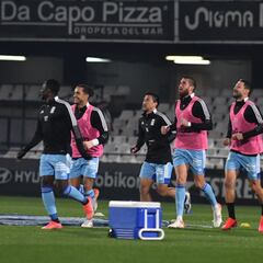 Dos jugadores, positivos