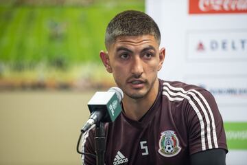 Si bien, Alvarado es el joven sensación, Guzmán es el futbolista protagonista en la Liga MX por su olfato goleador que apunta a dar el salto al Viejo Continente. 