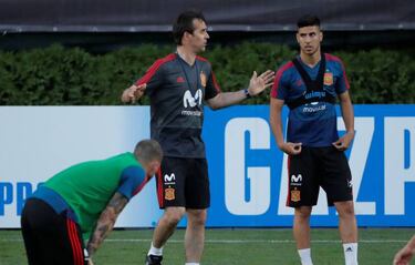 Carvajal could miss Spain's first two World Cup games admits Lopetegui